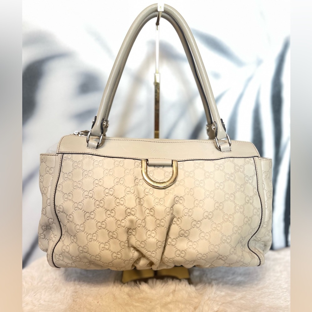 SOLD‼️Gucci Abbey D-Ring tote bag in beige Guccissima leather